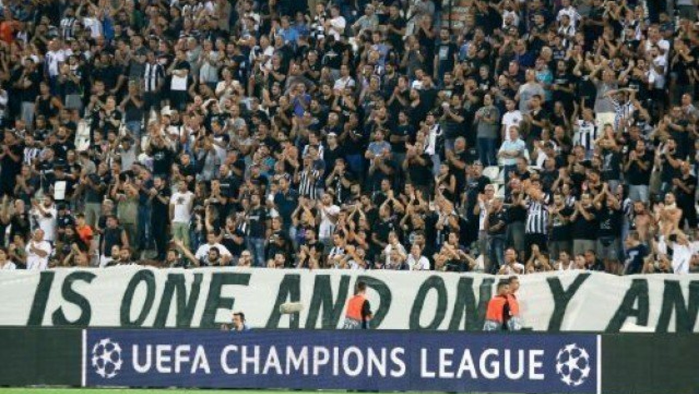 Η ανωτερότητα του κόσμου του                    ΠΑΟΚ