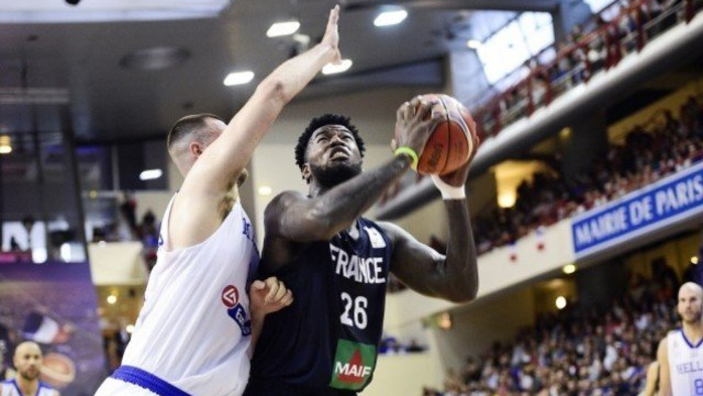 Μέτρια εμφάνιση και ήττα για την Εθνική από τους Γάλλους