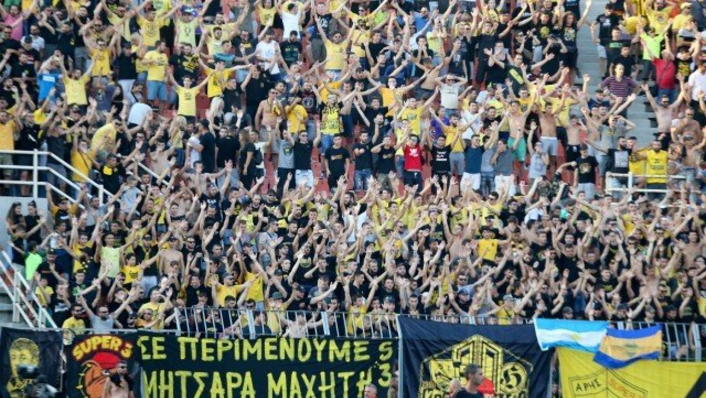 Της κακομοίρας: Δίνει εξετάσεις ο κόσμος και ο πρόεδρος του Αρη