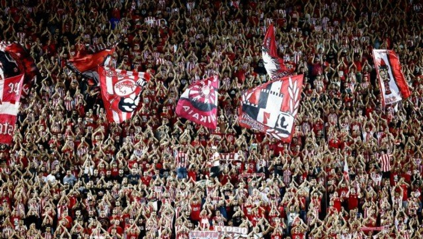 Ένταση μεταξύ οπαδών του Ολυμπιακού και της αστυνομίας