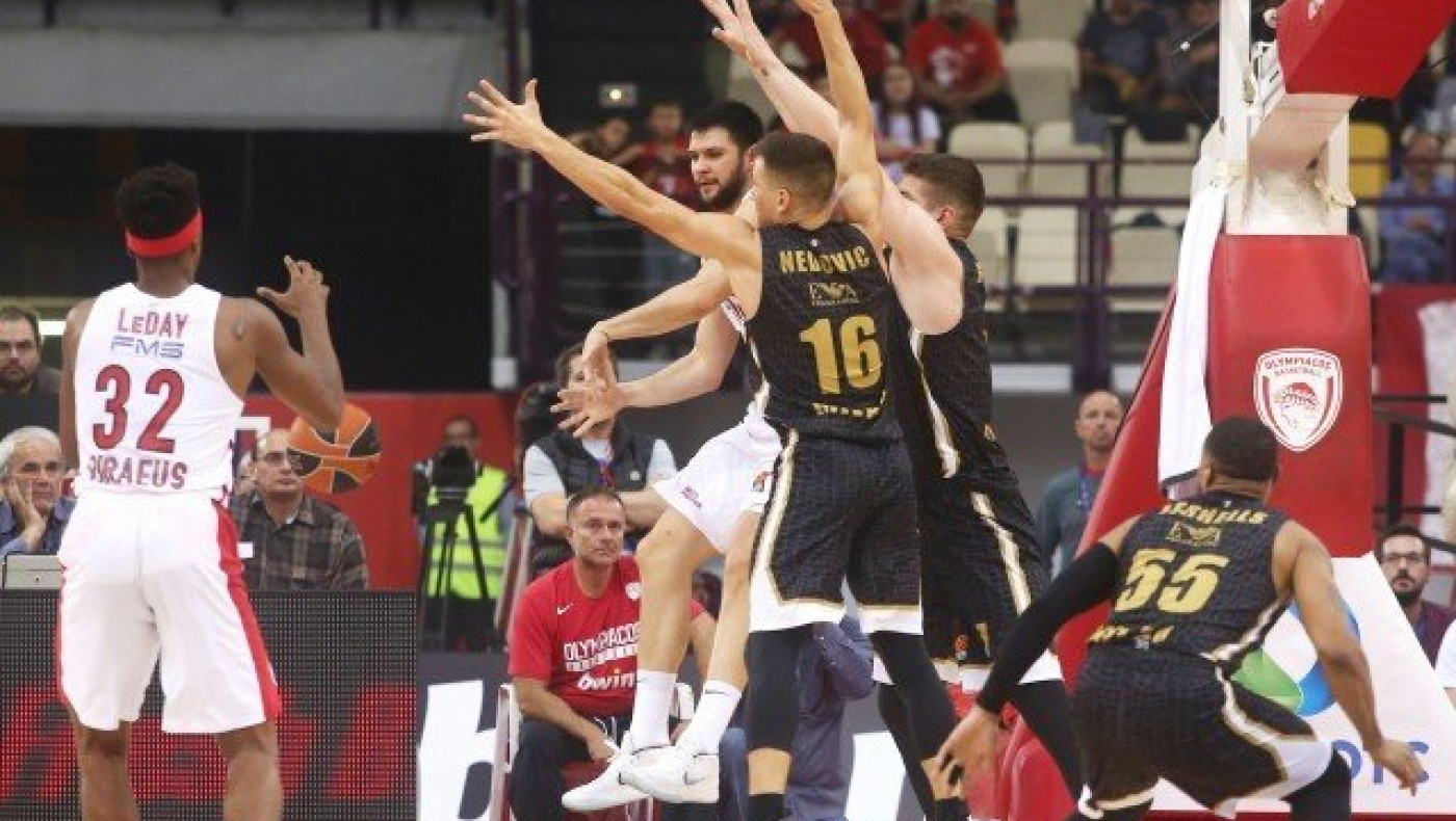 «Ξέρανε» τον Ολυμπιακό η Αρμάνι Μιλάνο μέσα στο ΣΕΦ