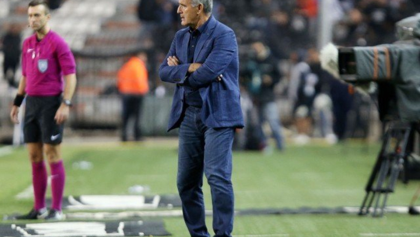 Τα αποδυτήρια χάνονται όταν   δεν στηρίζεται ο προπονητής