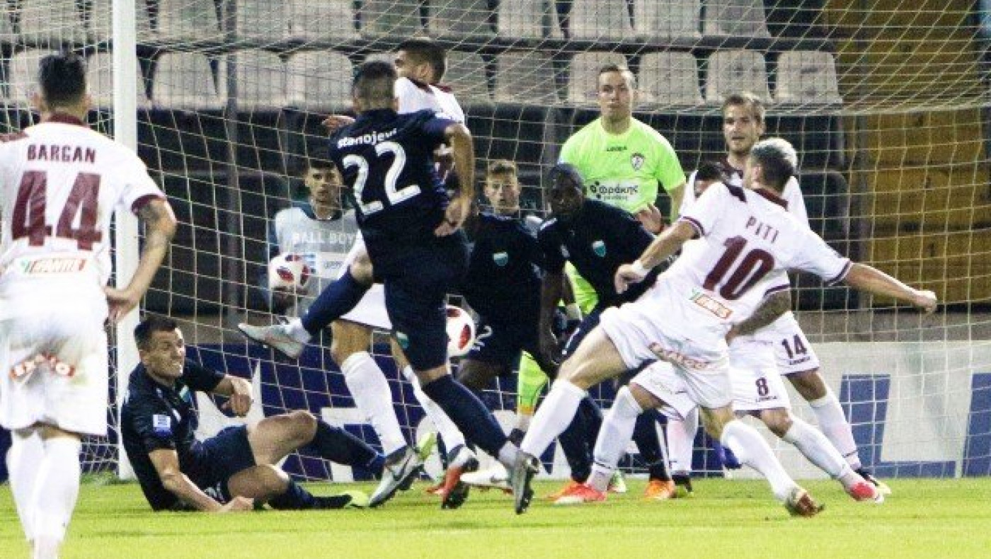 -Χ-αμένοι και οι δυο στη                     Βοιωτία