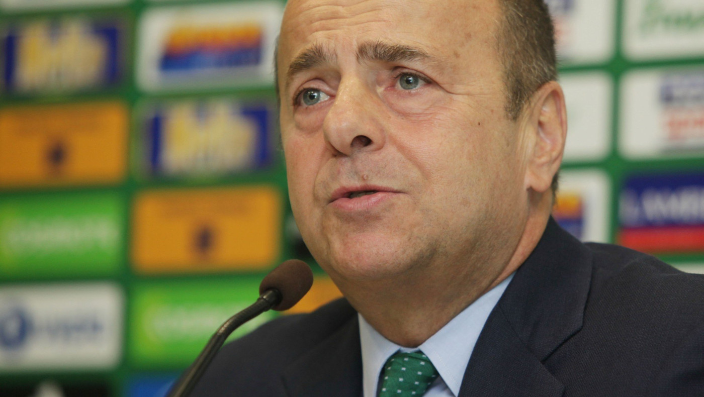 «Περισσεύει η υποκρισία»