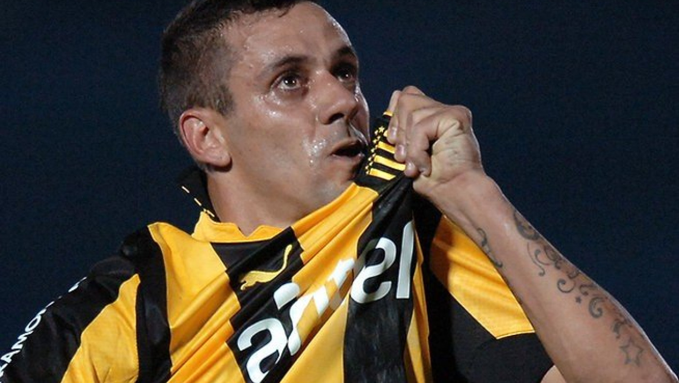 ΓΚΟΛΑΡΑ από Εστογιανόφ (VIDEO)