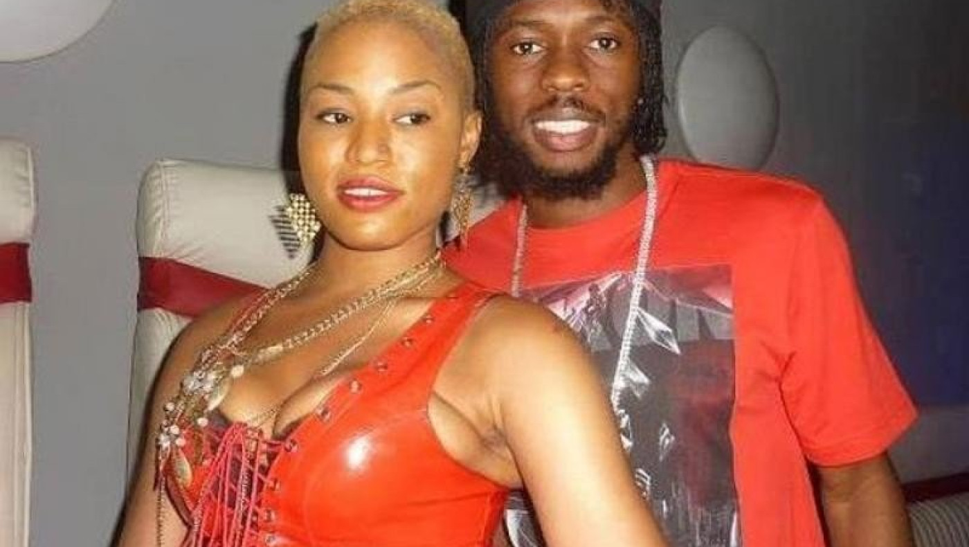 Σκάνδαλο με πρωταγωνιστή τον Ζερβίνιο και μυστηριώδη καλλονή!