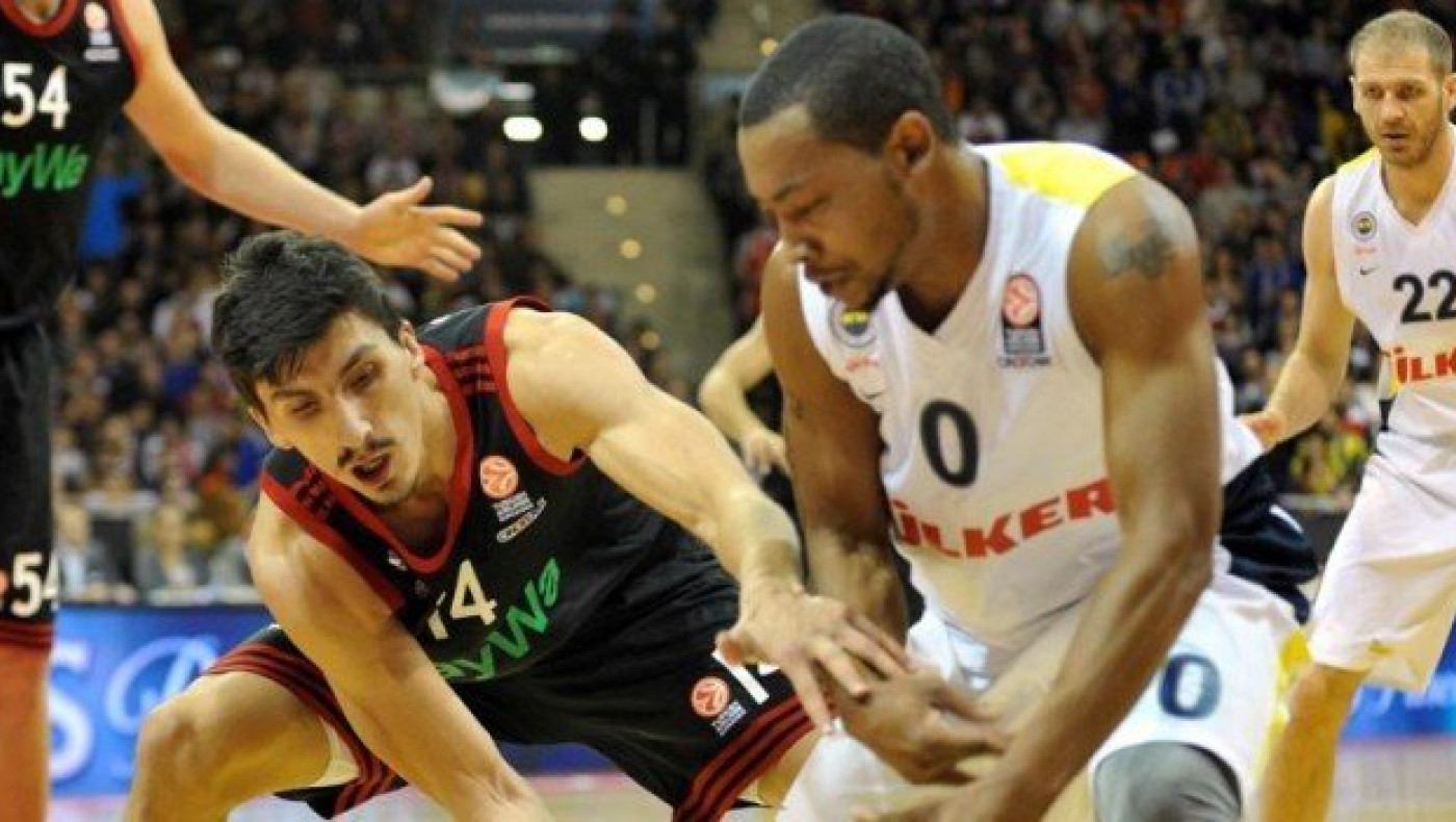 Ρεκόρ τριπόντων ο Γκάουντλοκ! (VIDEO)