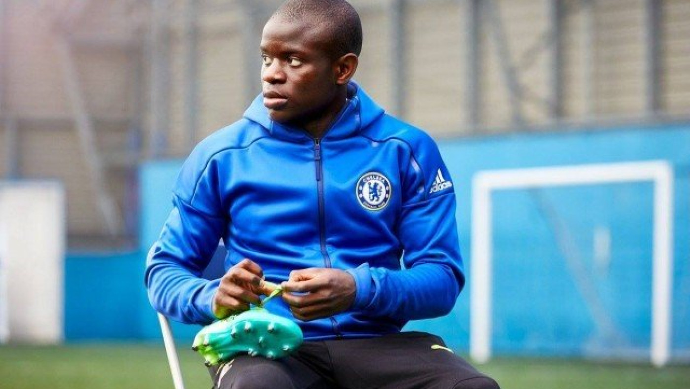 Ν΄Γκολό Καντέ: Ένα πιστό αντίγραφο Μακελελέ και Ντιαρά