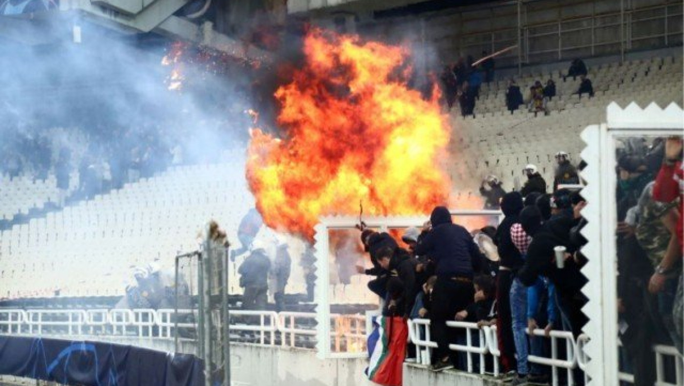 Φοβερά επεισόδια στο ΟΑΚΑ με ρίψη μολότοφ και φωτοβολίδων (vids)