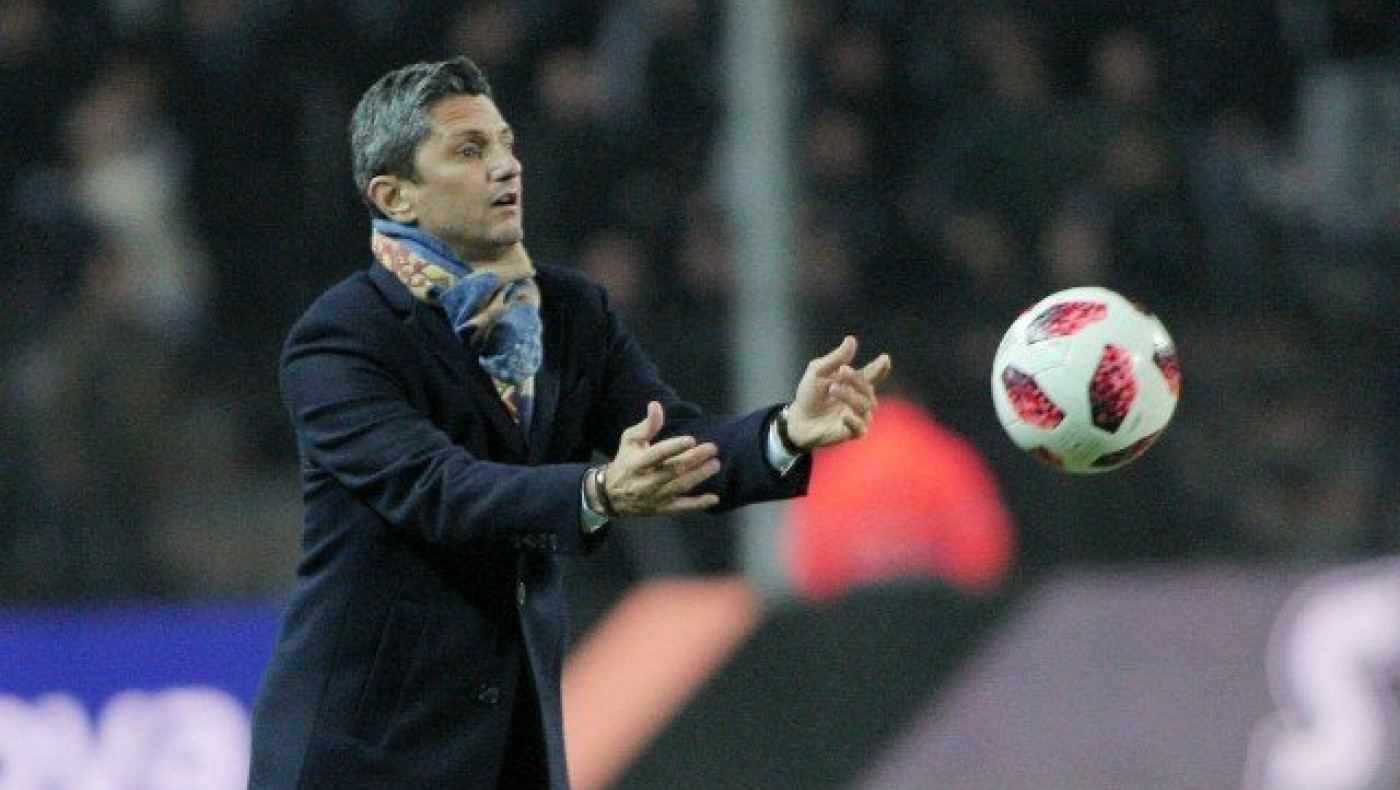 Της κακομοίρας:       Ευρώπη, φρου-φρου και αρώματα