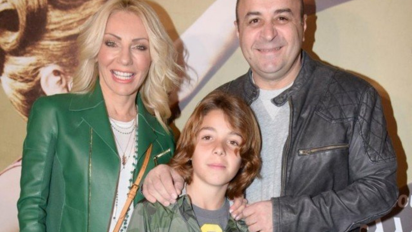 Μάρκος Σεφερλής: Η δημόσια στήριξη της Έλενας Τσαβαλιά & του γιου τους