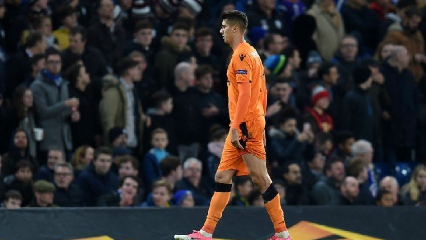 Ένα ματς                                που τέλειωσε στο έβδομο λεπτό