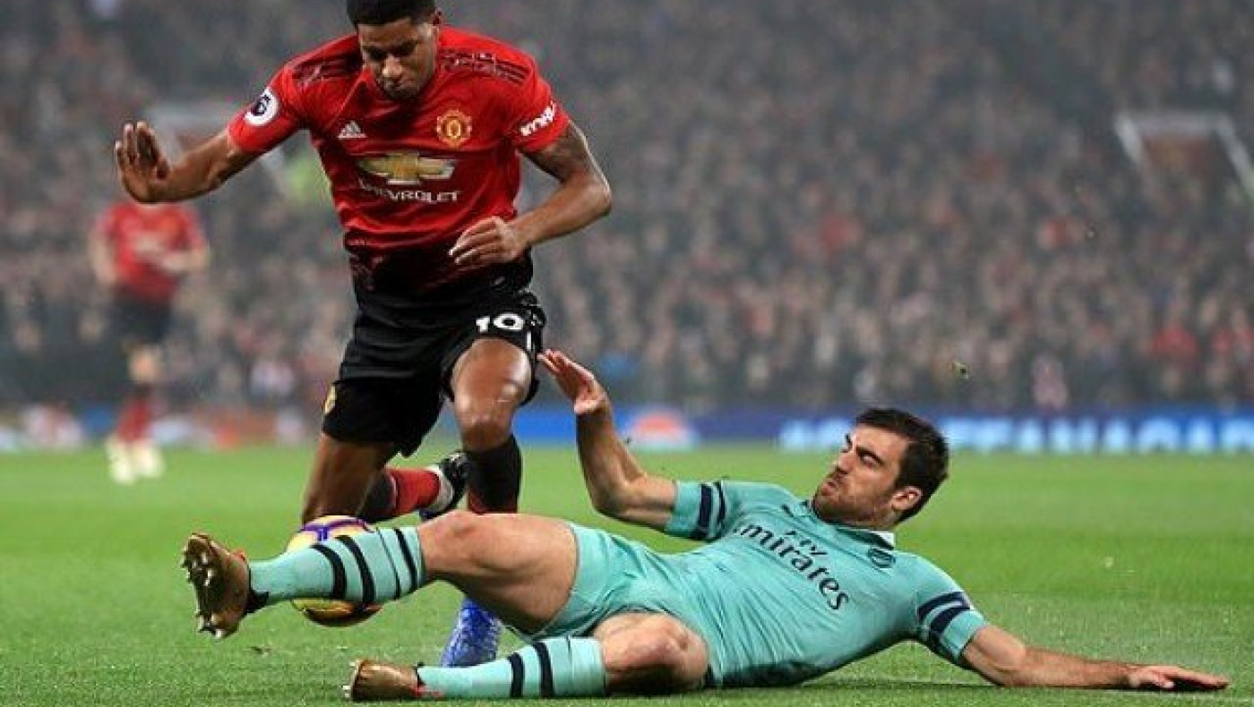 ΜΑΤΣΑΡΑ στο      «Ολντ Τράφορντ», «γκέλα» για Τσέλσι