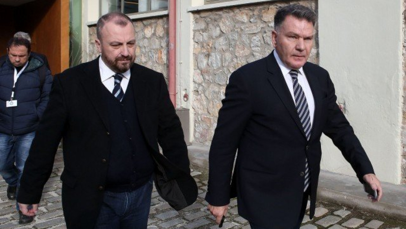 Στην ΕΠΟ ο Κούγιας,                 παρέδωσε τα δελτία της ΑΕΛ