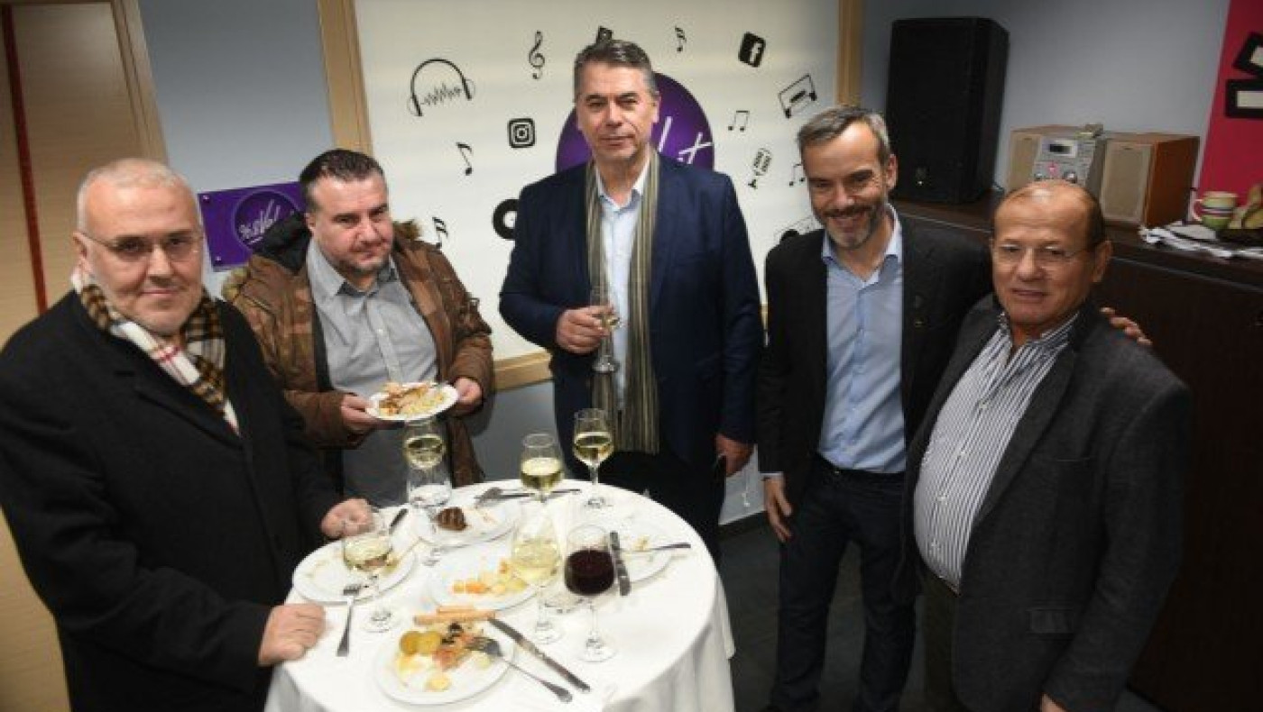 Χαμόγελα και αισιοδοξία  στη γιορτή της Metromedia (pics)