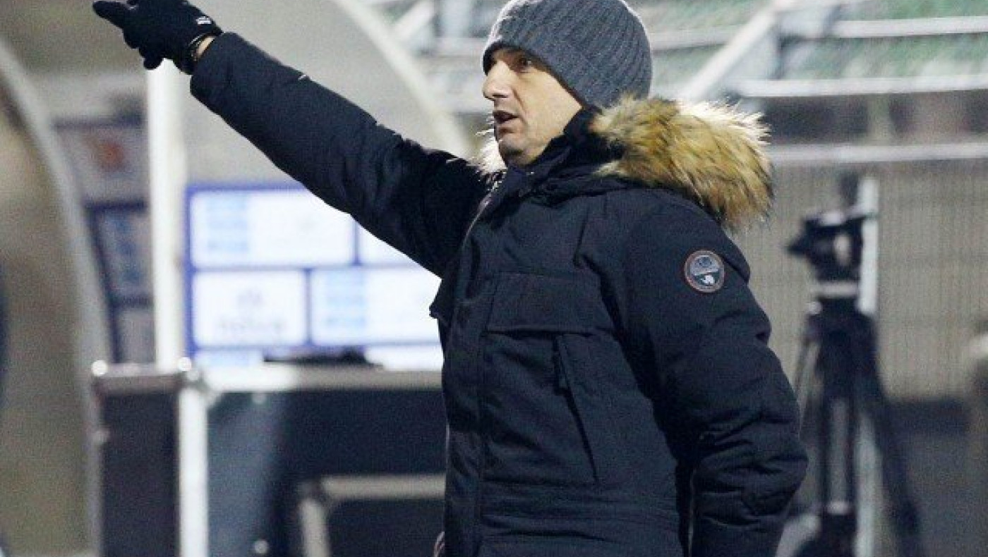 Ας στρώσει την    ομάδα στη δουλειά  για να παίξει καλύτερο ποδόσφαιρο