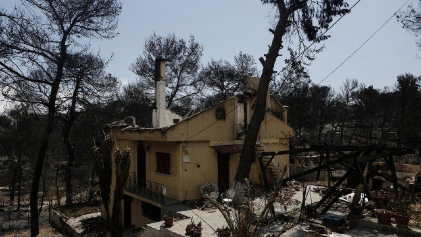 Στους 100 οι νεκροί από τη φονική  πυρκαγιά στο Μάτι