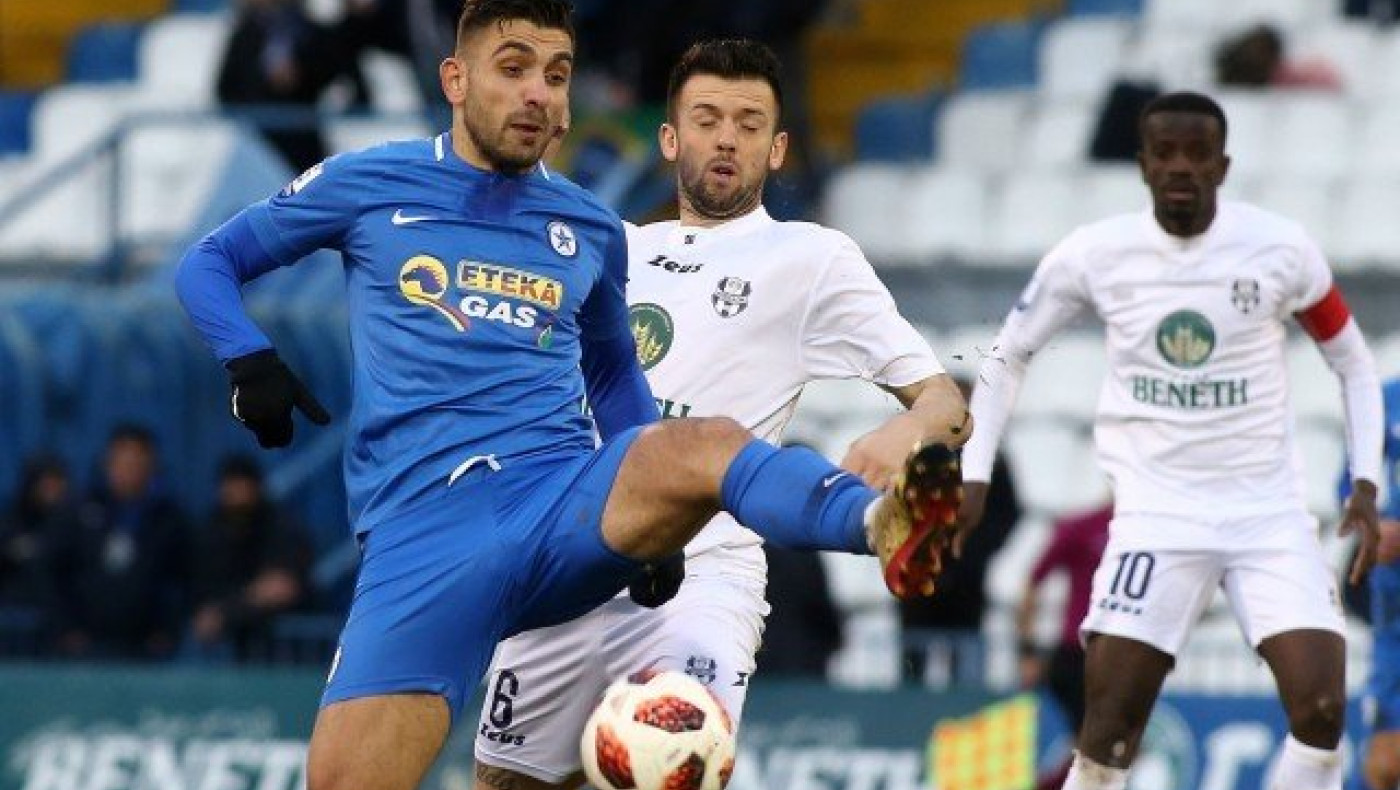 Χατ-τρικ ο Κουλούρης και ο Ατρόμητος       στους «8»