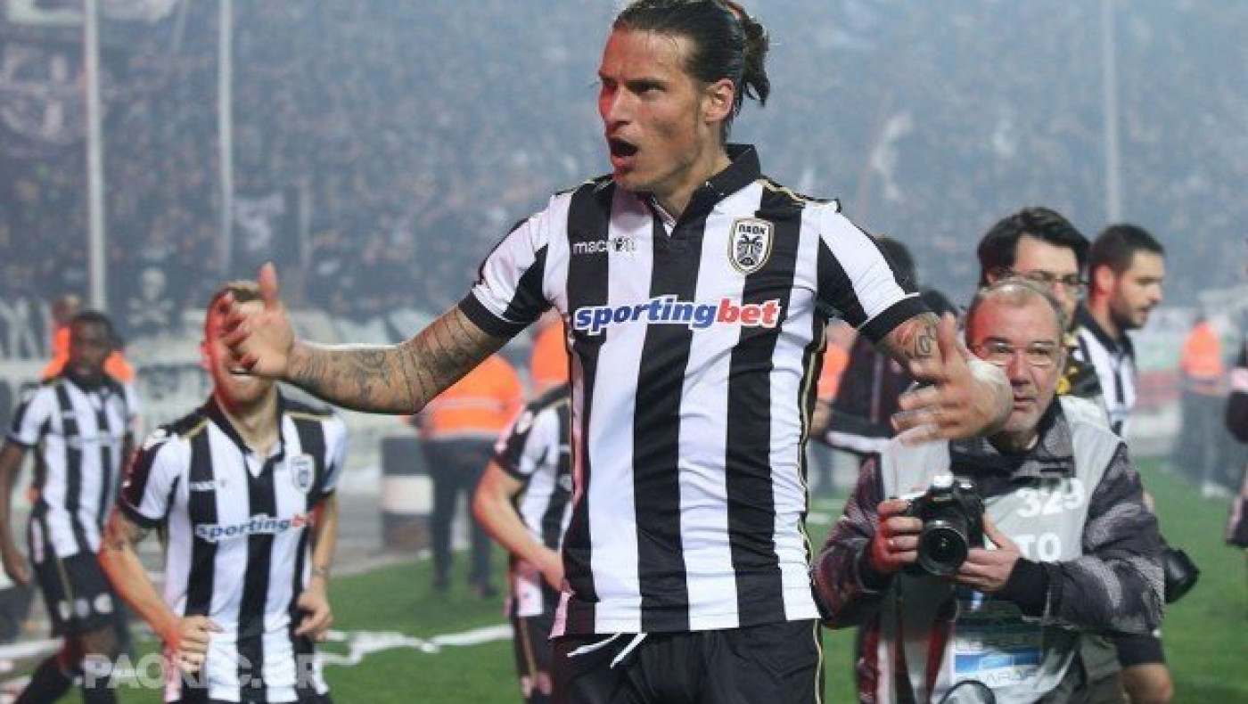 Σφάζονται στην ποδιά του «πρίγκιπα          Αλέξανδρου»