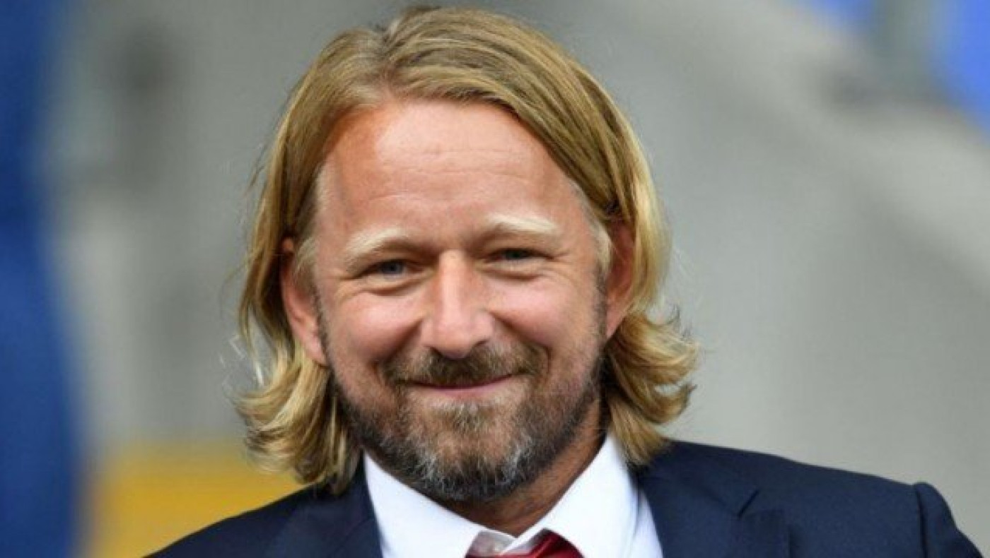 Και τυπικά τέλος         από την Άρσεναλ ο Μίσλιντατ