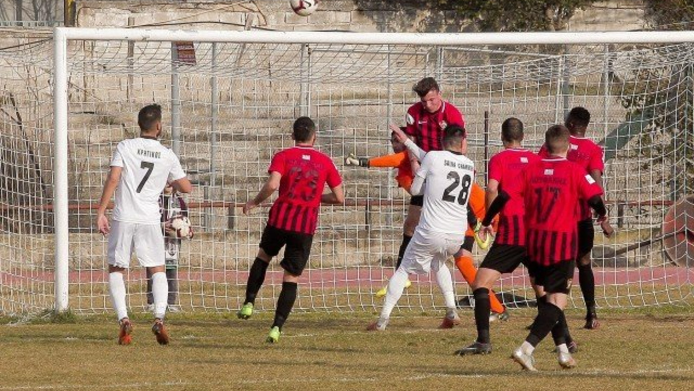 Κοινό αίτημα          Απόλλωνα-Δόξας, πιθανή αναβολή