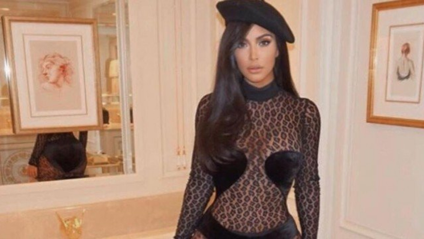 Η Kim Kardashian με ολόσωμο λεοπάρ και κρύβοντας μόνο τα απαραίτητα!
