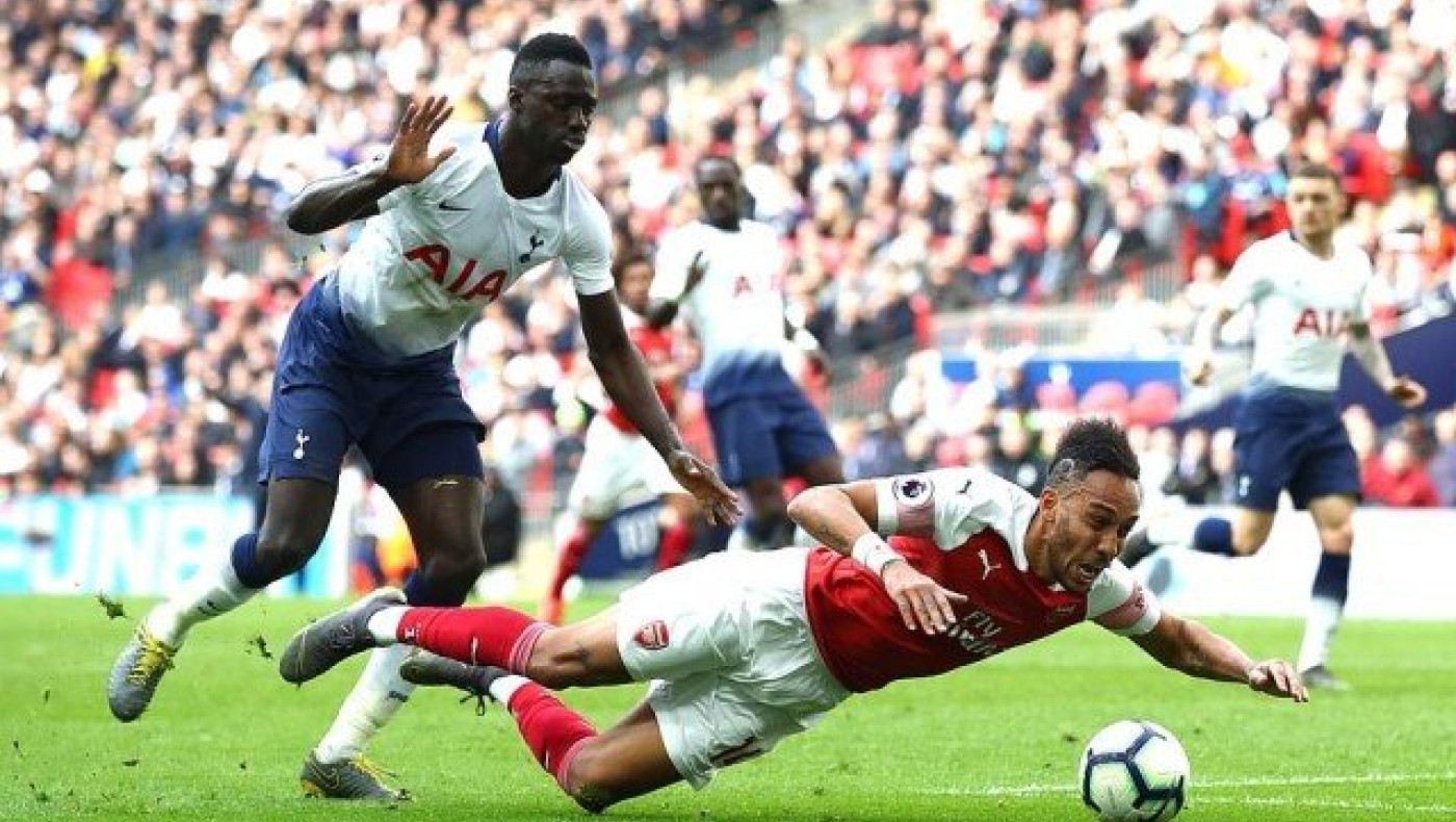 Μοιραίος ο Ομπαμεγιάνγκ και ισόπαλο το ντέρμπι του Λονδίνου