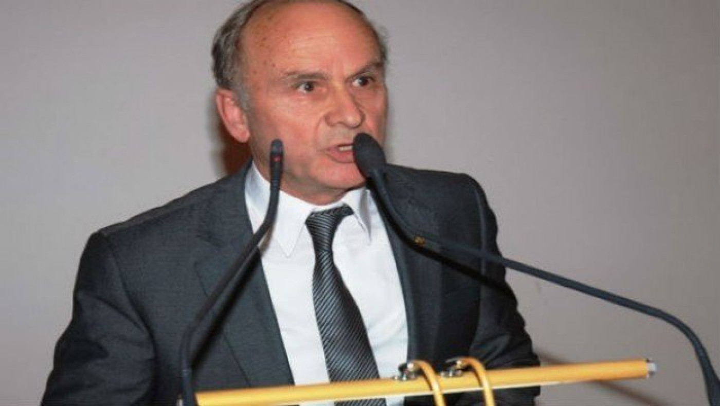 Ο τελευταίος των Μοϊκανών σιχάθηκε και   τα... βρόντηξε