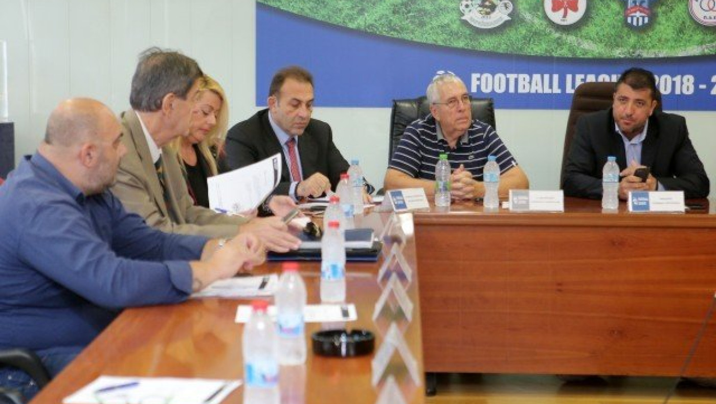 Συζητήσεις για παράταση του πρώτου σταδίου της επιτήρησης