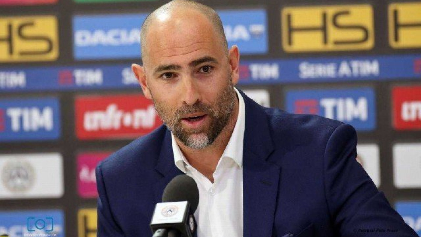 Επάνοδος Τούντορ                       στην Ουντινέζε