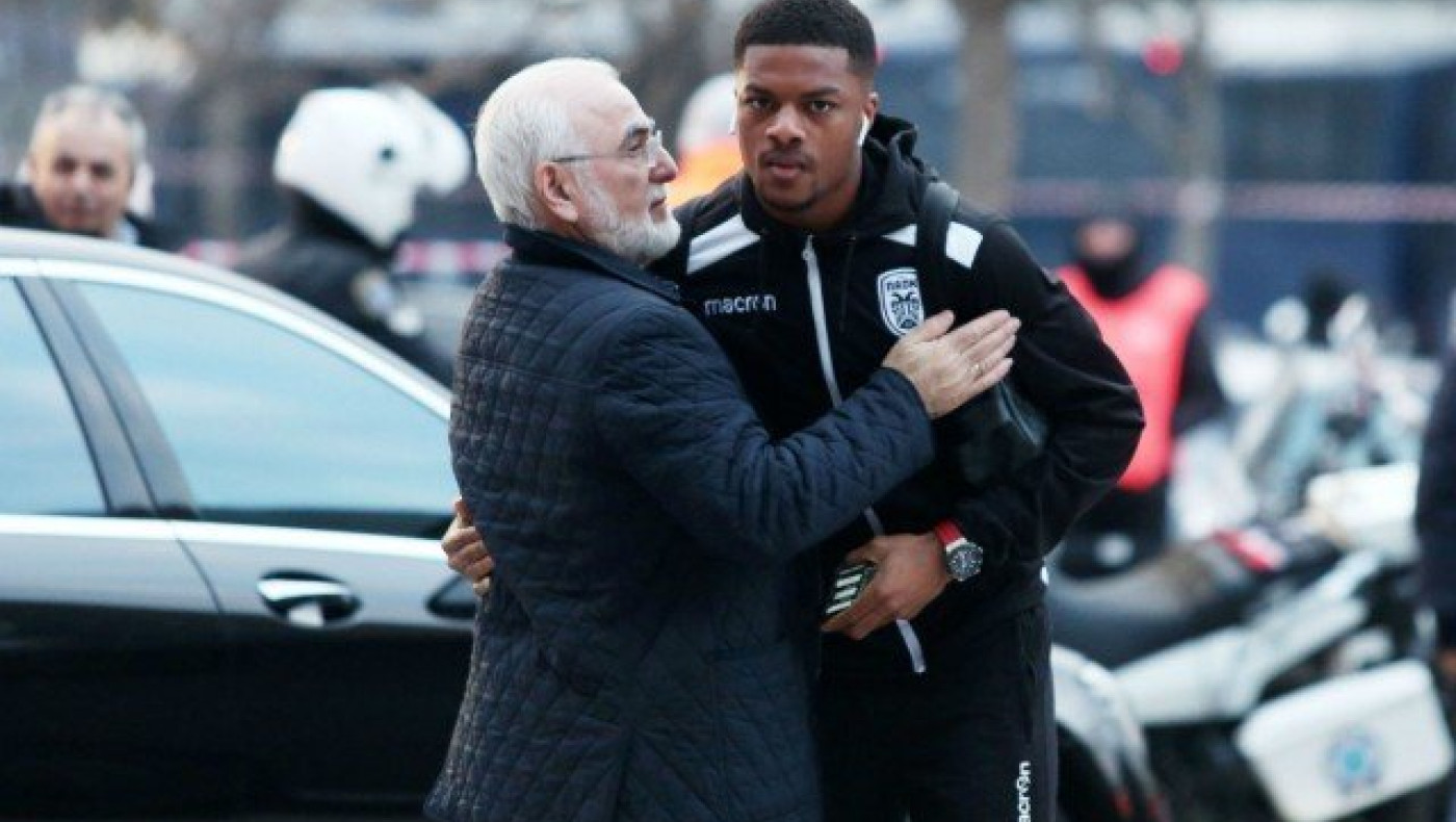 Με συνοδεία Ιβάν η αποστολή του ΠΑΟΚ στην Τούμπα (videos)