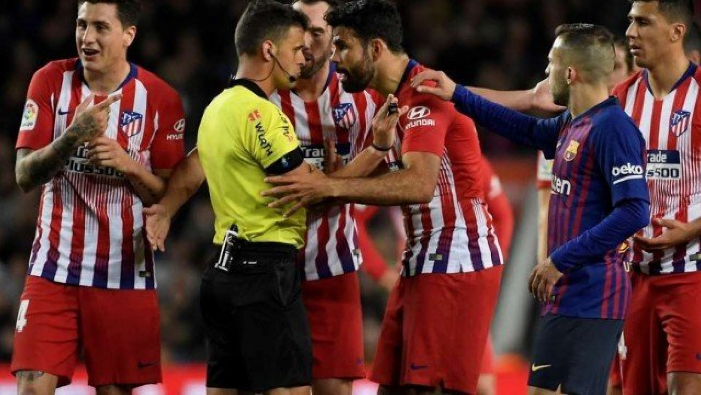 Αρνείται ότι έβρισε τον διαιτητή  Μανθάνο ο Ντιέγκο Κόστα