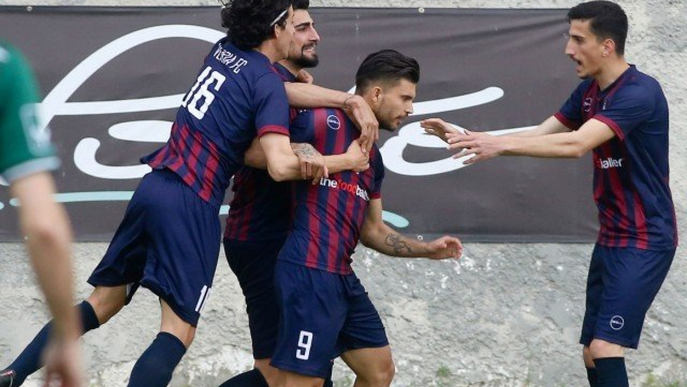 Η Βέροια πανηγύρισε την άνοδο, διακοπή στην Ευκαρπία! (pics)