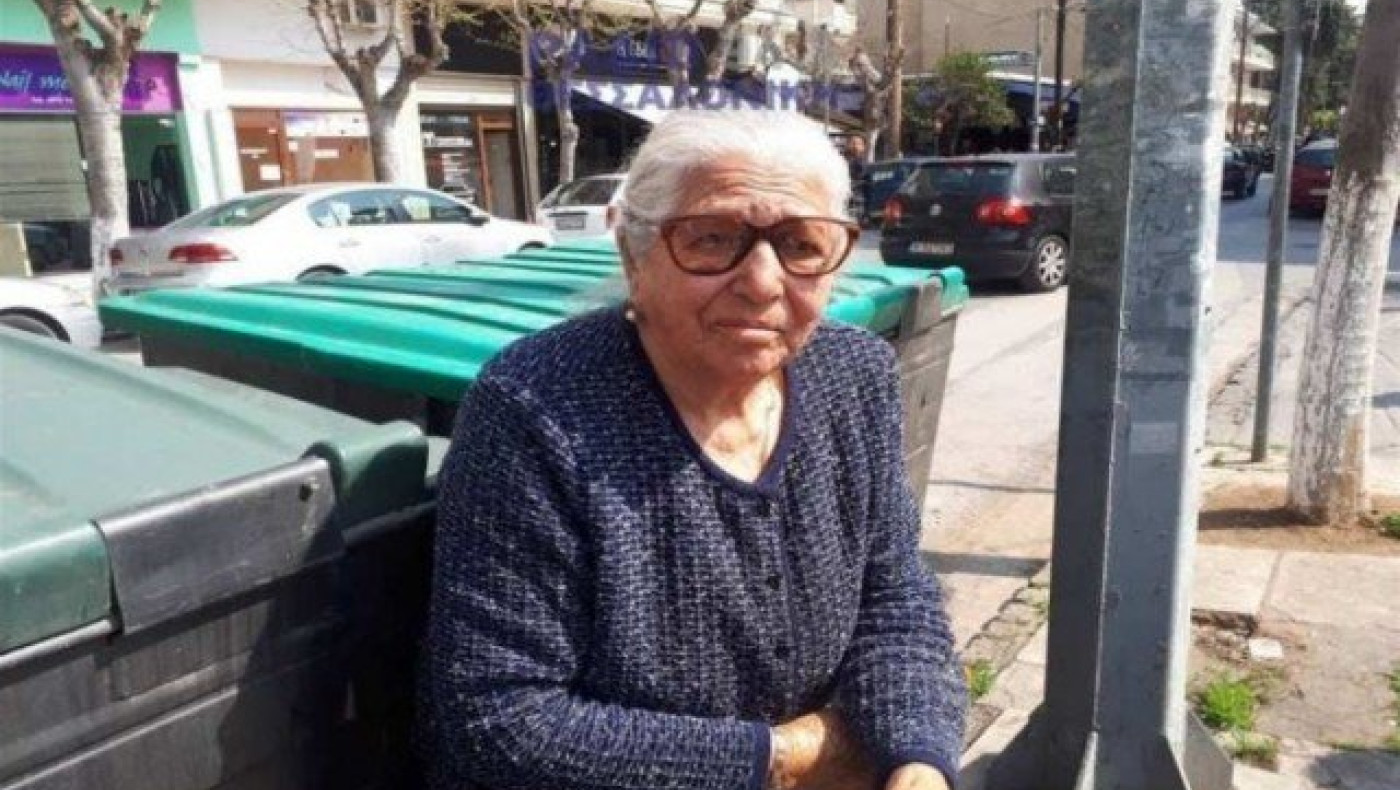 Θύμα κλοπής η γιαγιά που πουλούσε τερλίκια στους Αμπελόκηπους