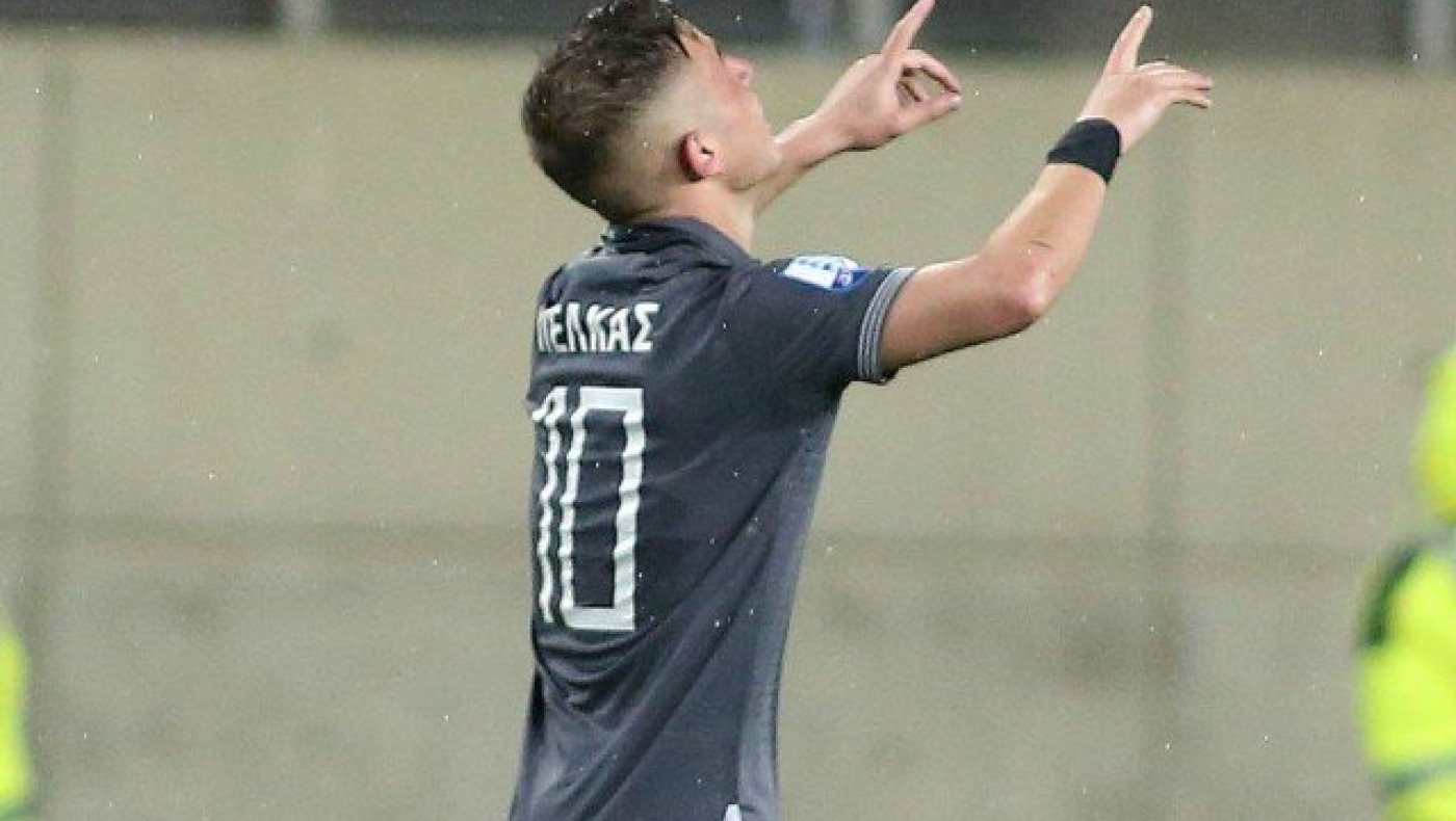 Της κακομοίρας:                  Η στέψη του ΠΑΟΚ πήρε παράταση