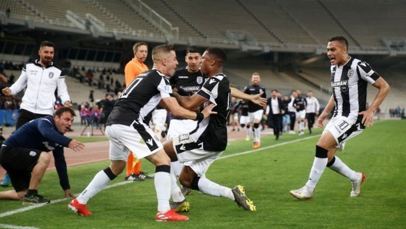 Η ηρεμία του                ΠΑΟΚ τους τσακίζει τα νεύρα !