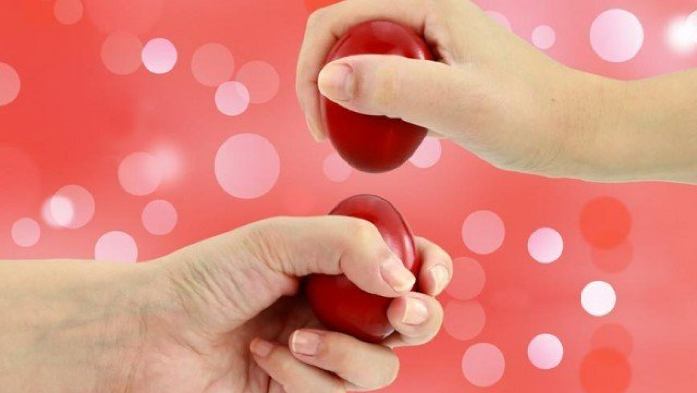 Το έθιμο του «Τσουγκρίσματος Αυγού» την Κυριακή του Θωμά στην Τούμπα