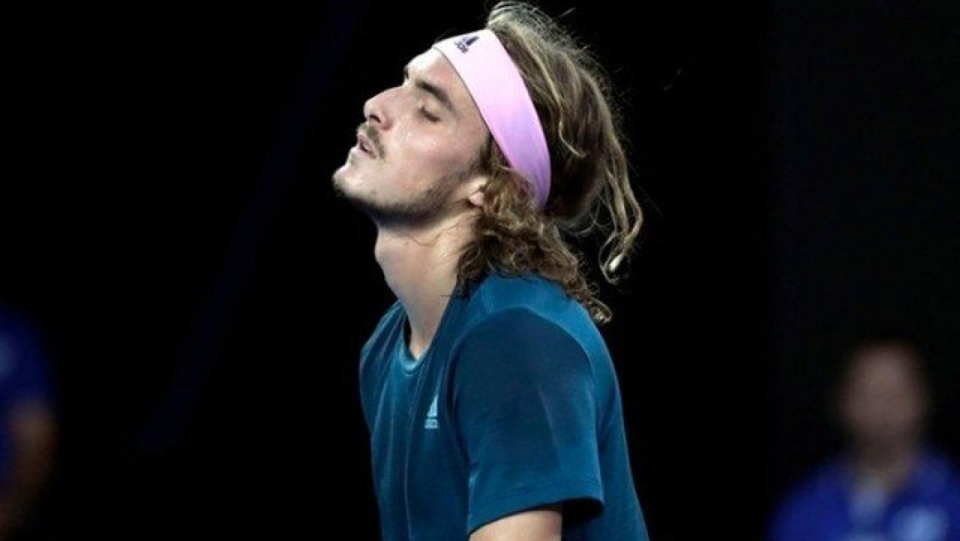 Υποκλίθηκε στον Ναδάλ ο          Στέφανος   Τσιτσιπάς!