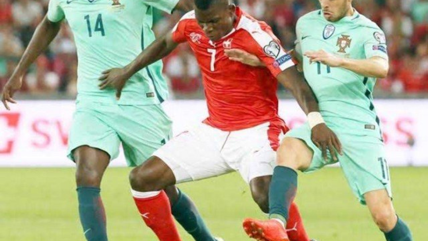 Στο Χ η  Βενέτσια, στο Χ η Ελβετία, στο Χ και η Αγγλία