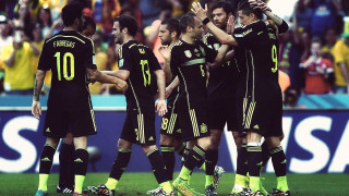 «Αντίο» με ψηλά το κεφάλι (video)