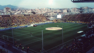 Στον «αέρα» το μπαράζ