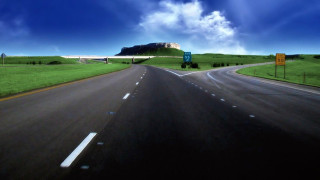 Οι δύο δρόμοι που οδηγούν στη Μίκρα