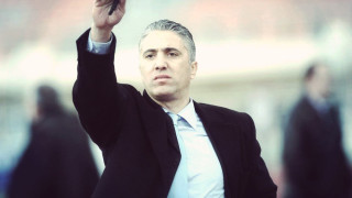 Εδωσε τα χέρια με τον Κωστένογλου 