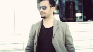 Ξέσπασε ο Ντέμης