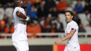 «Τις μαϊμούδες να τις κάνουν σπίτι τους!»