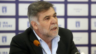 Της κακομοίρας:        Ο Τομ δεν μίλησε, έβγαλε επικήδειο!