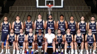 Το backstage της φωτογράφησης της Εθνικής ομάδας                 (vid)