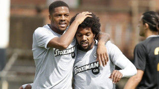 Μην                    ασχολείστε      με τον Άγιαξ…