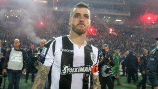 Με την αύρα του αρχηγού τους  και με την ευχή του λαού τους