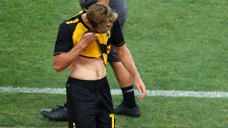 Χαμός στην ΑΕΚ με αποδοκιμασίες και συνθήματα υπέρ Λιβάγια